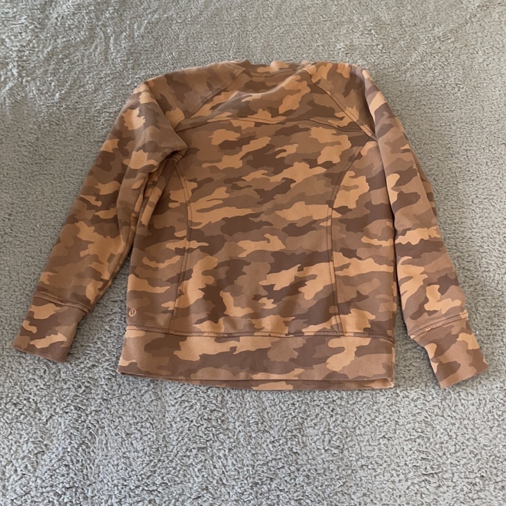 Lululemon Camouflage Sweatshirt - Picture 6 of 9